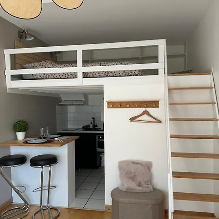 Meuble Atypique Chez Particulier La Madeleine (Nord)